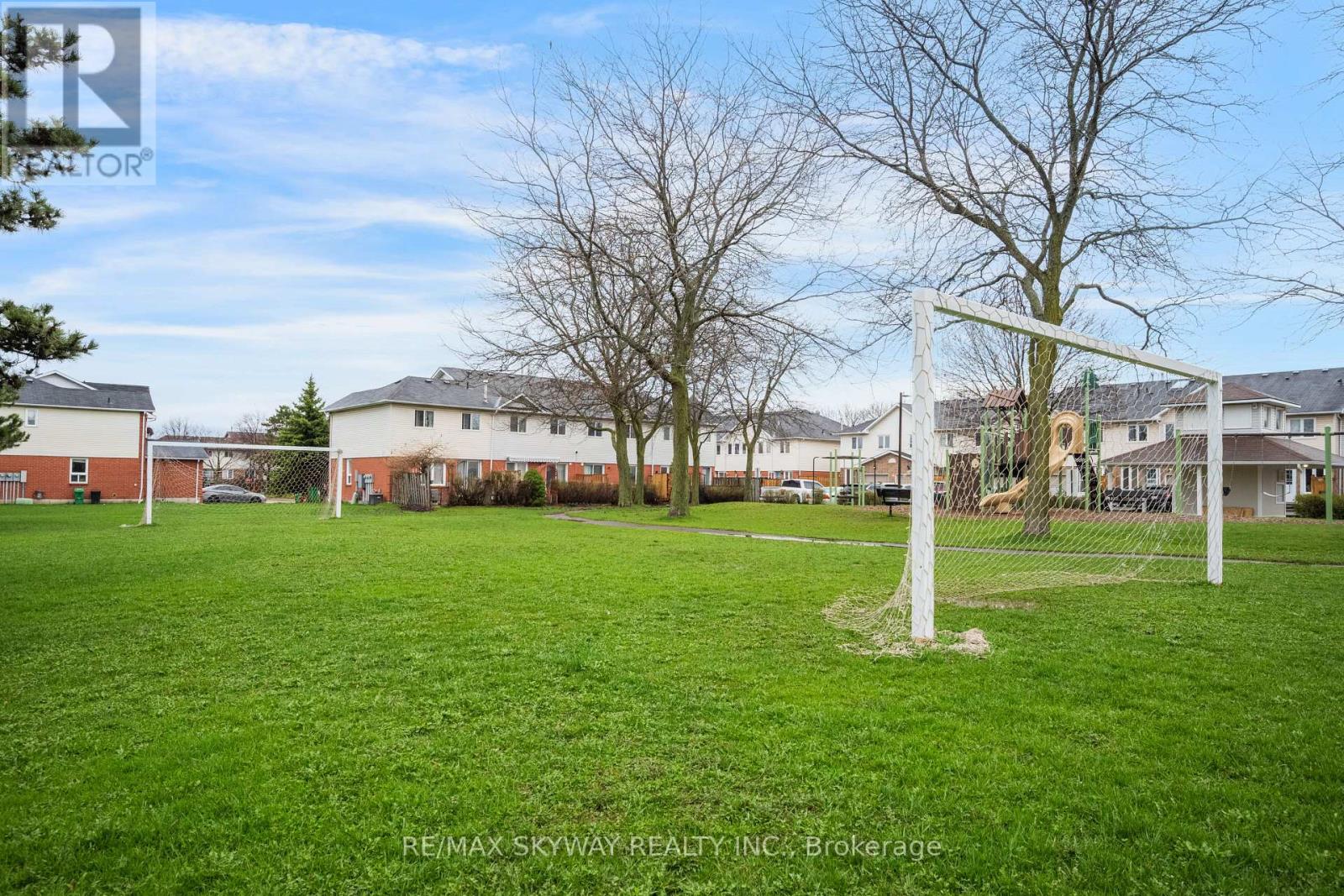 44 - 1485 Torrington Drive, Mississauga, Ontario  L5V 1Y3 - Photo 42 - W13074240