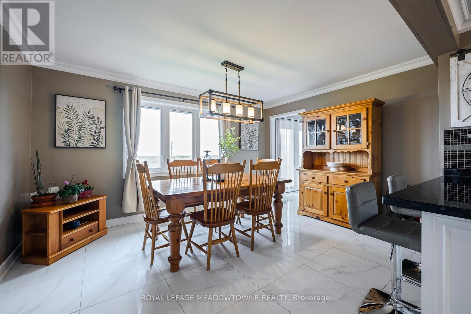 15585 Clayhill Road, Halton Hills, Ontario  L7G 4S8 - Photo 21 - W13074242