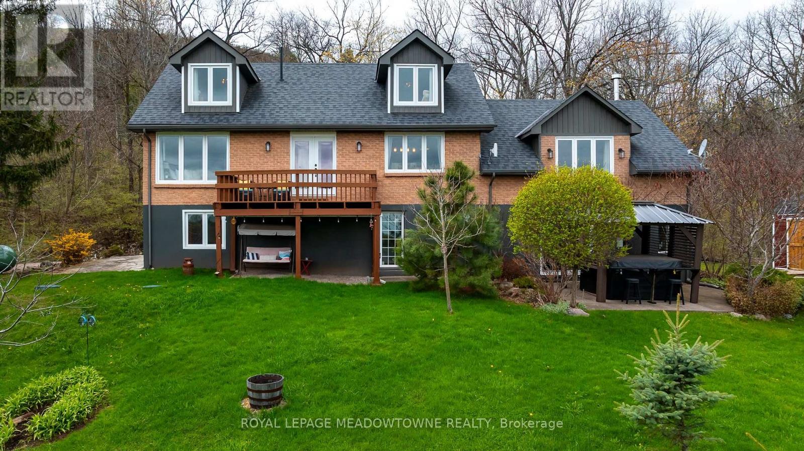 15585 Clayhill Road, Halton Hills, Ontario  L7G 4S8 - Photo 6 - W13074242