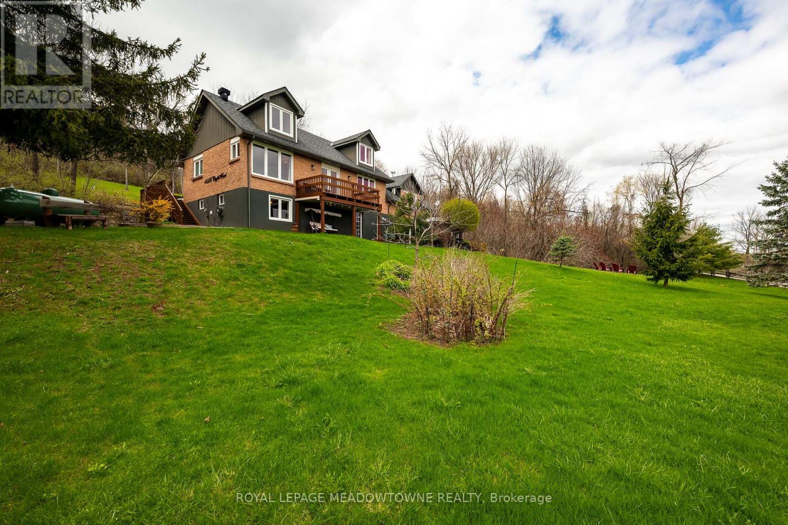 15585 Clayhill Road, Halton Hills, Ontario  L7G 4S8 - Photo 7 - W13074242