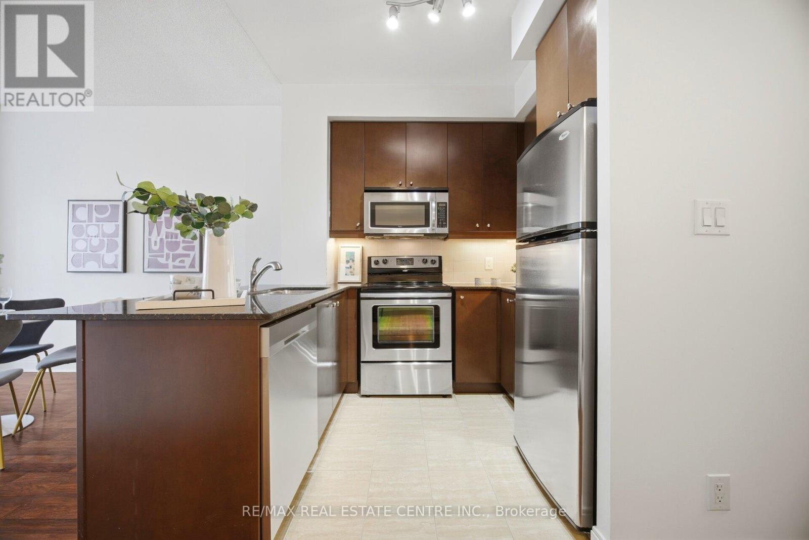 2401 - 50 Absolute Avenue, Mississauga, Ontario  L4Z 0A8 - Photo 5 - W13074246