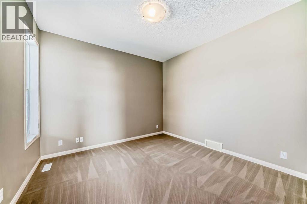 60 Sunset Circle, Cochrane, Alberta  T4C 0C3 - Photo 17 - A2307268