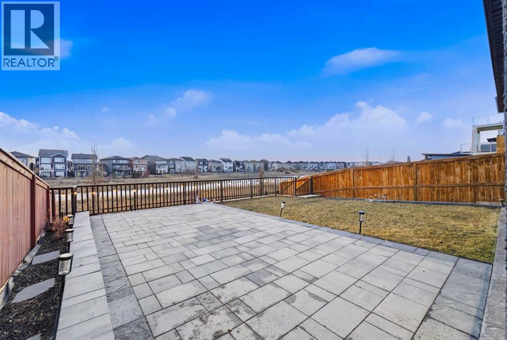 105 Carringvue Manor NW, Calgary, Alberta  T3P 0W2 - Photo 30 - A2307301