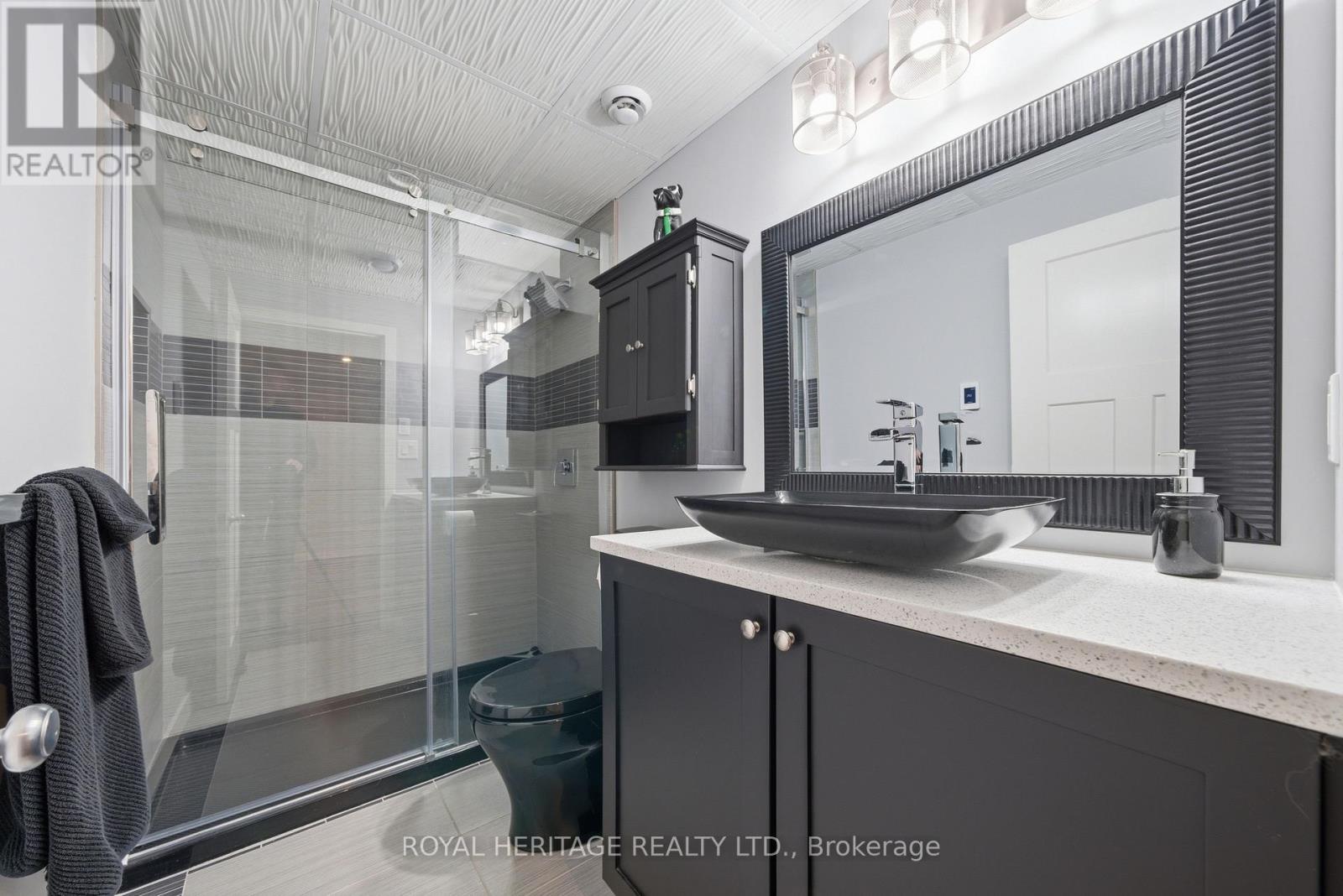 12 Meagan Lane, Quinte West, Ontario  K0K 2C0 - Photo 39 - X12840688