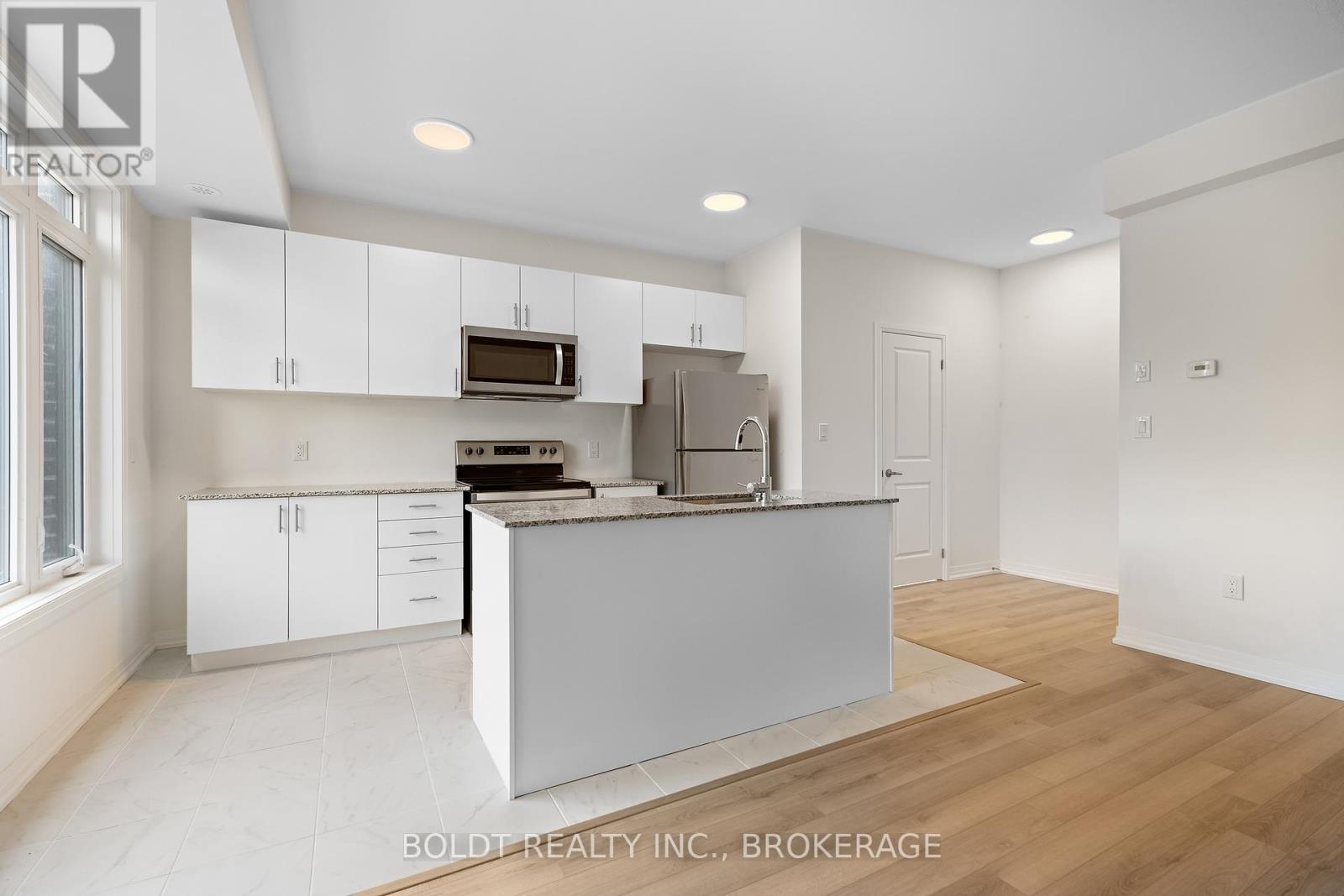 4 Sidney Rose Common, St. Catharines, Ontario  L2T 0B3 - Photo 14 - X13074314