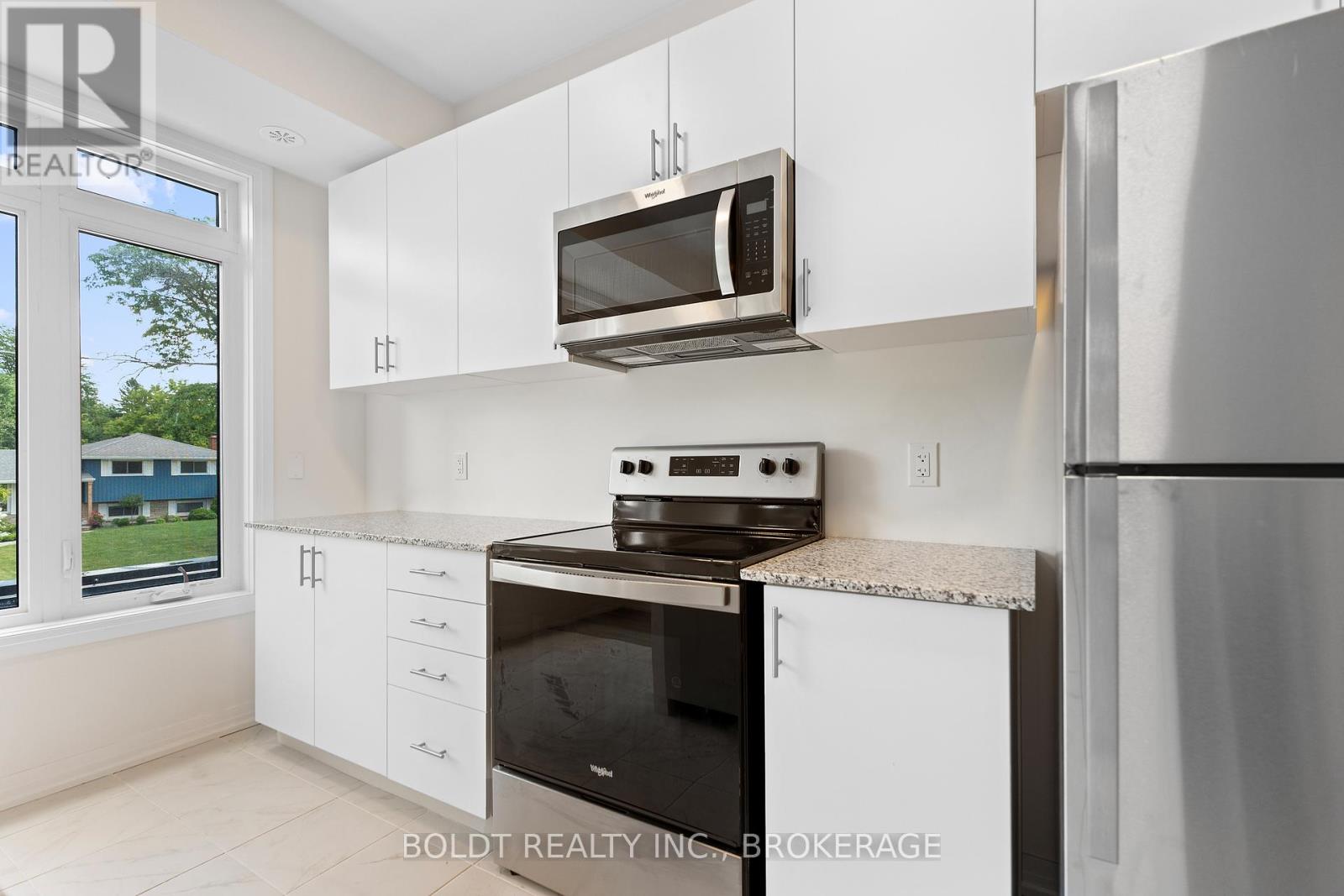 4 Sidney Rose Common, St. Catharines, Ontario  L2T 0B3 - Photo 15 - X13074314