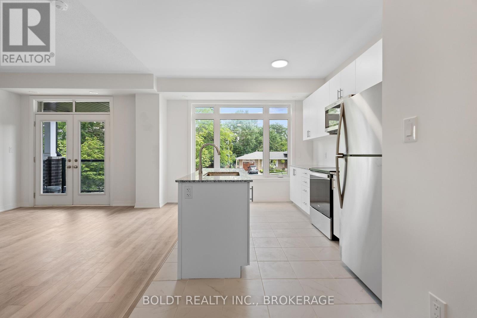 4 Sidney Rose Common, St. Catharines, Ontario  L2T 0B3 - Photo 17 - X13074314