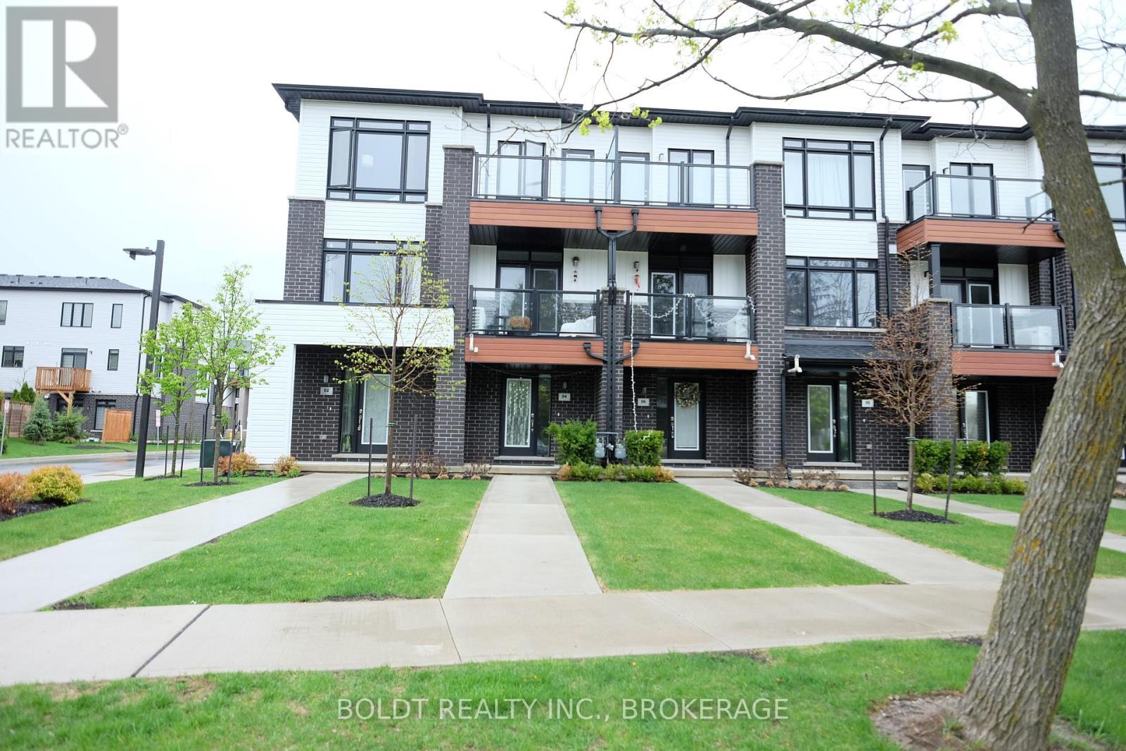 4 Sidney Rose Common, St. Catharines, Ontario  L2T 0B3 - Photo 2 - X13074314