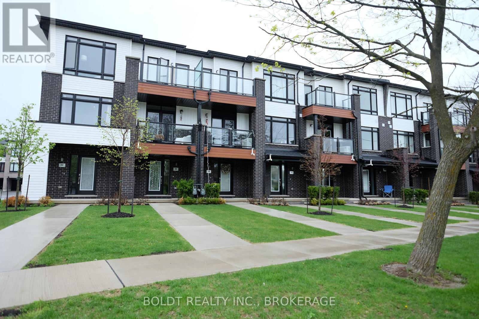 4 Sidney Rose Common, St. Catharines, Ontario  L2T 0B3 - Photo 36 - X13074314