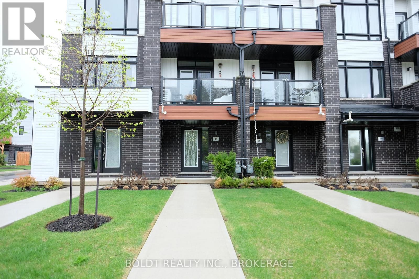 4 Sidney Rose Common, St. Catharines, Ontario  L2T 0B3 - Photo 5 - X13074314