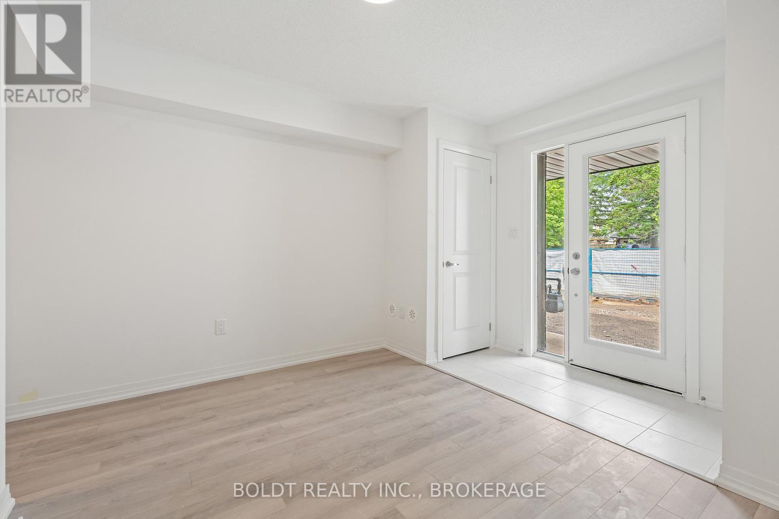 4 Sidney Rose Common, St. Catharines, Ontario  L2T 0B3 - Photo 8 - X13074314