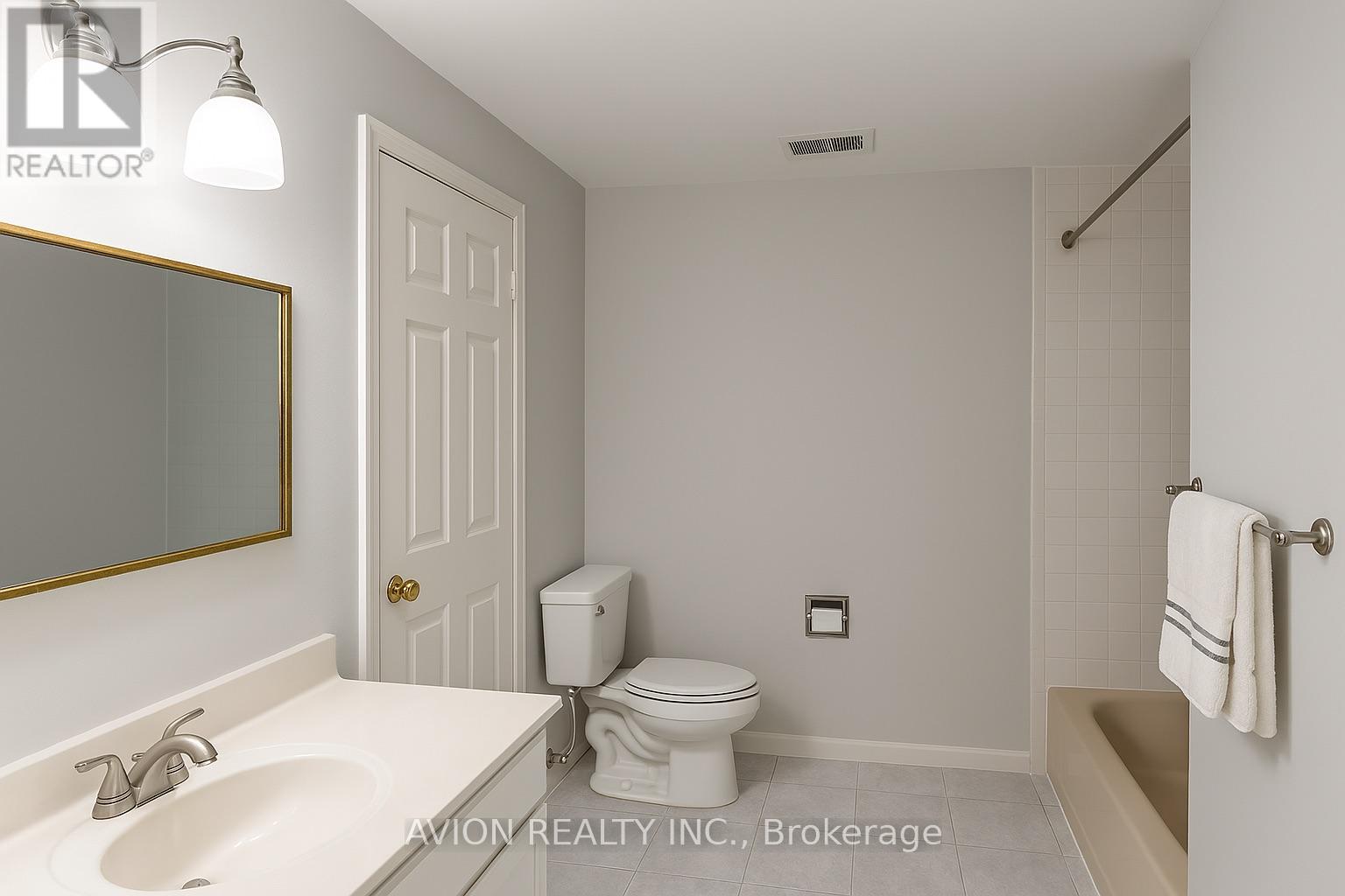 2 - 5536 Montevideo Road, Mississauga, Ontario  L5N 2P4 - Photo 5 - W12931662