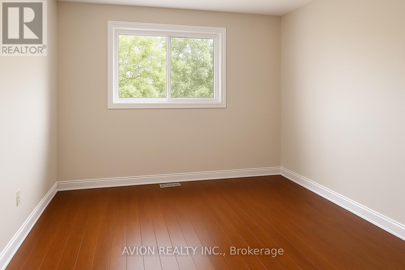 2 - 5536 Montevideo Road, Mississauga, Ontario  L5N 2P4 - Photo 4 - W12931662