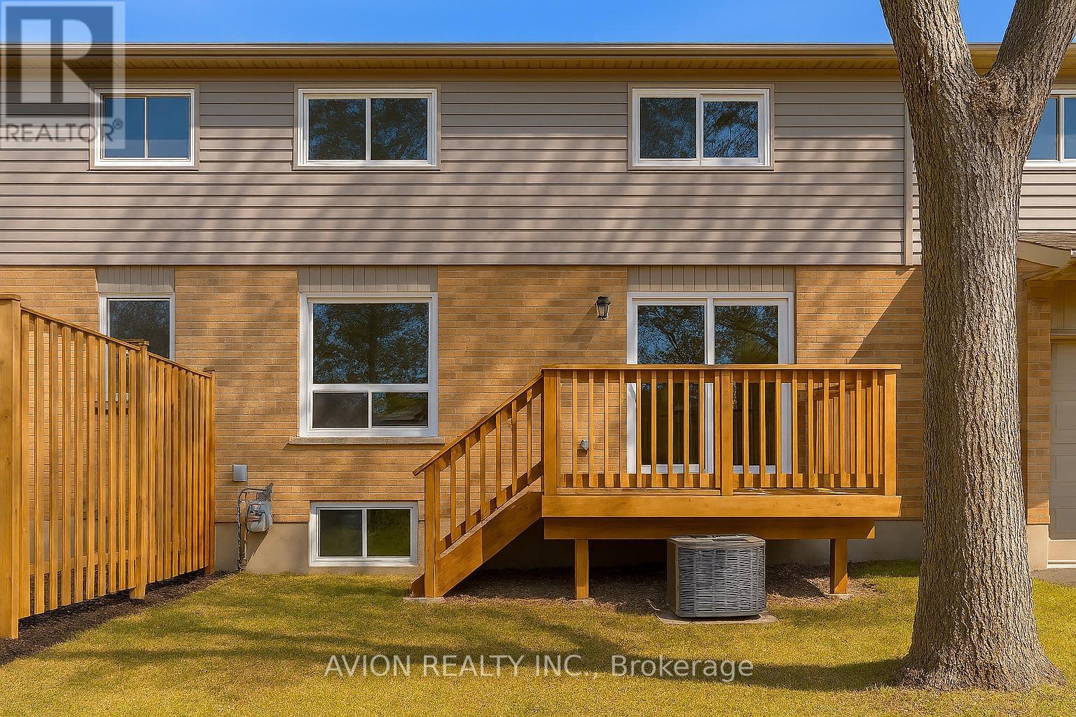 2 - 5536 Montevideo Road, Mississauga, Ontario  L5N 2P4 - Photo 6 - W12931662