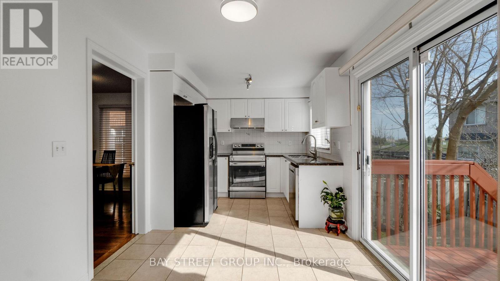 3158 Rock Harbour Road, Mississauga, Ontario  L5B 4G4 - Photo 16 - W13051008