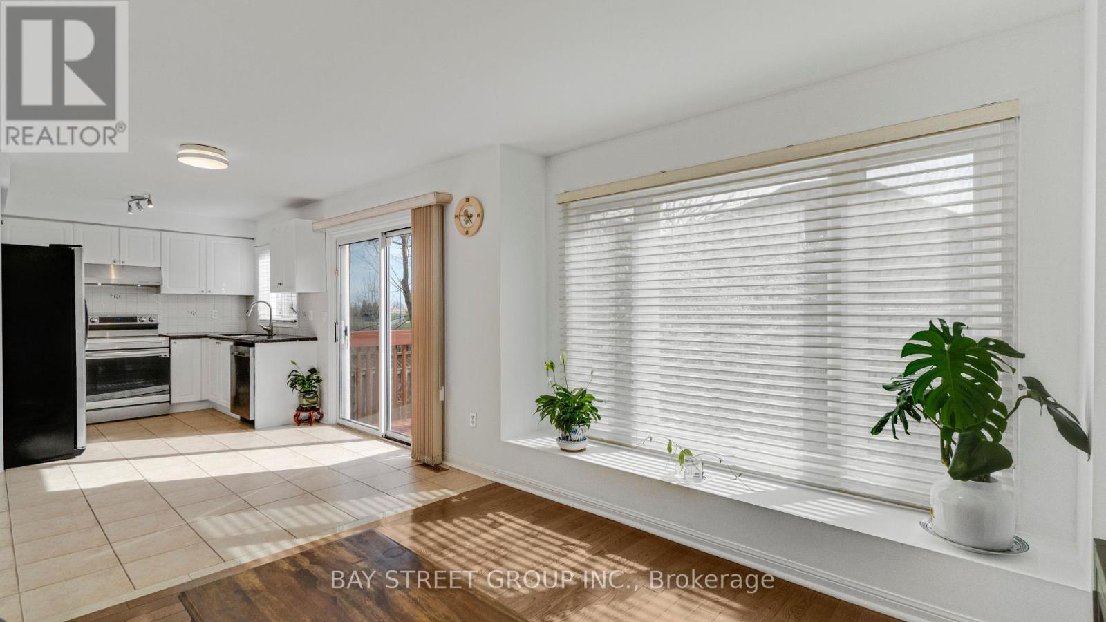3158 Rock Harbour Road, Mississauga, Ontario  L5B 4G4 - Photo 20 - W13051008