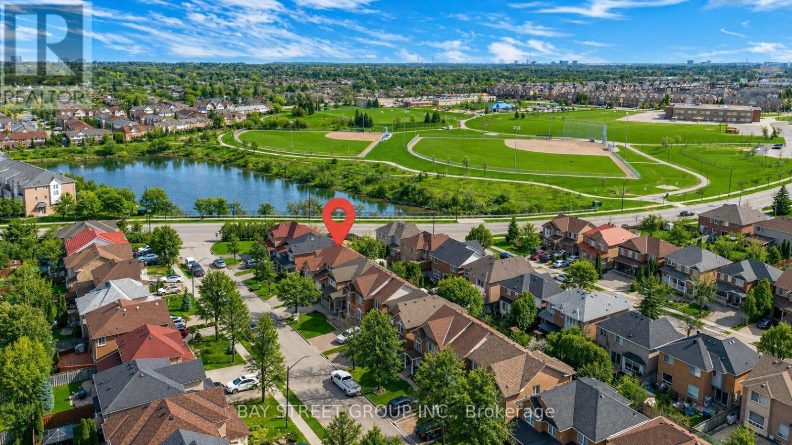 3158 Rock Harbour Road, Mississauga, Ontario  L5B 4G4 - Photo 4 - W13051008