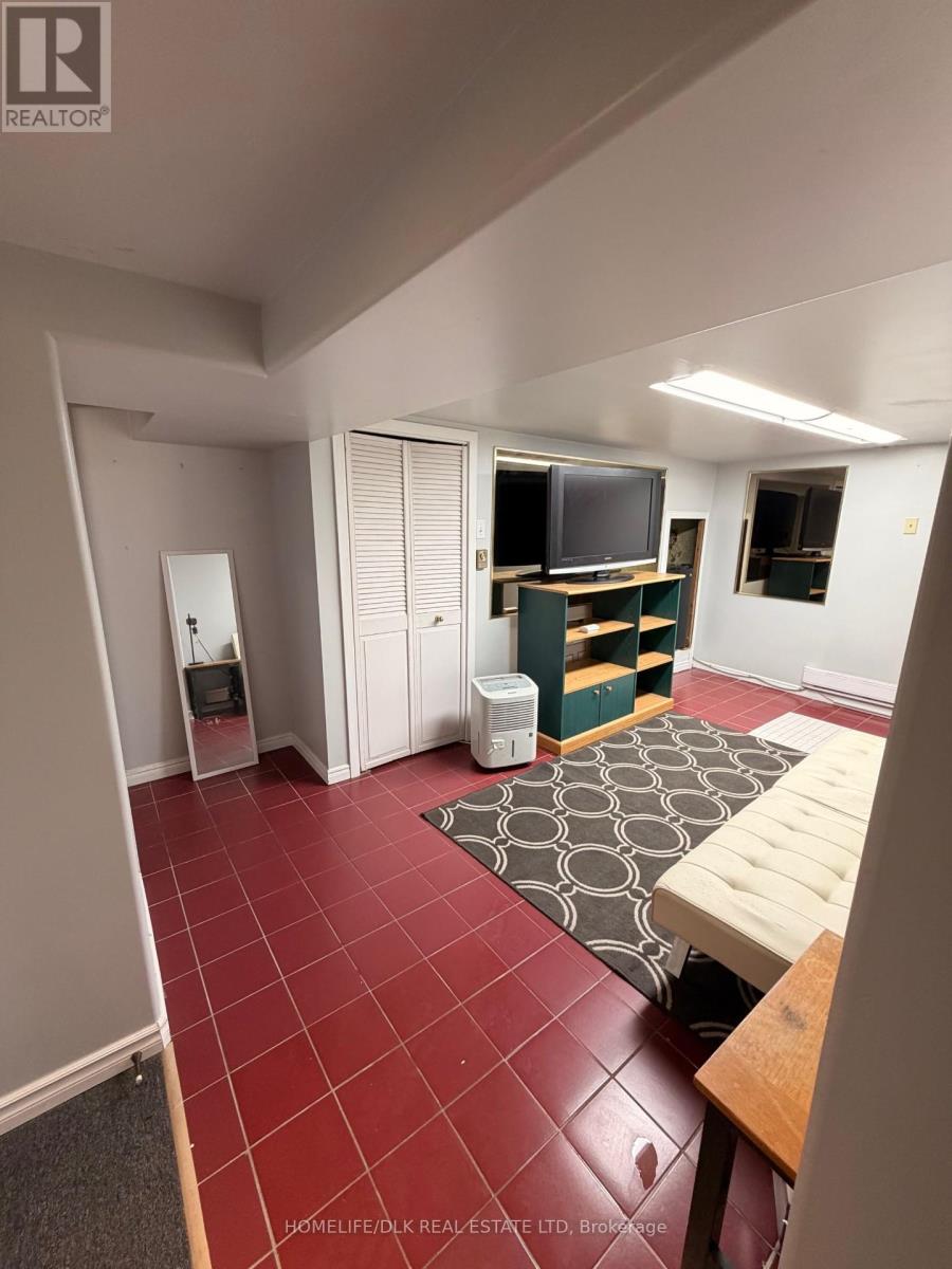 644 Grosvenor Street, London East, Ontario  N5Y 3T4 - Photo 23 - X13074306