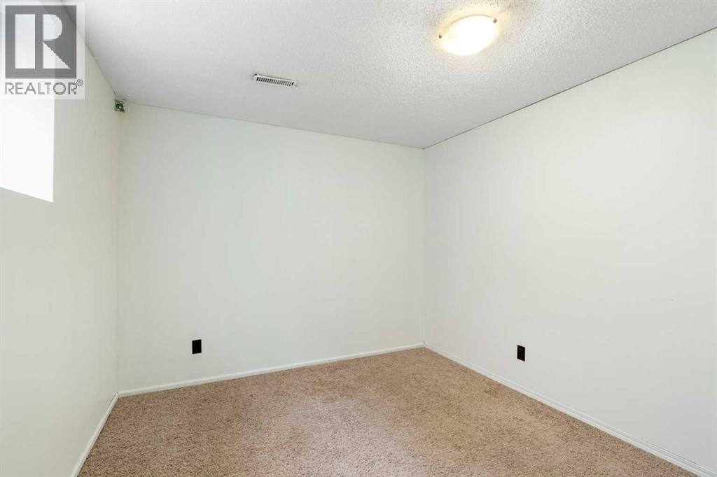 231 Hawkmere Road, Chestermere, Alberta  T1X 1T5 - Photo 43 - A2303651