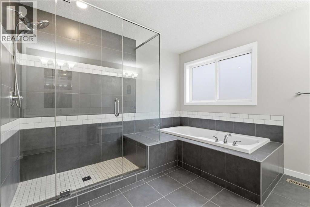 52 Walden Green SE, Calgary, Alberta  T2X 0Z4 - Photo 29 - A2296093