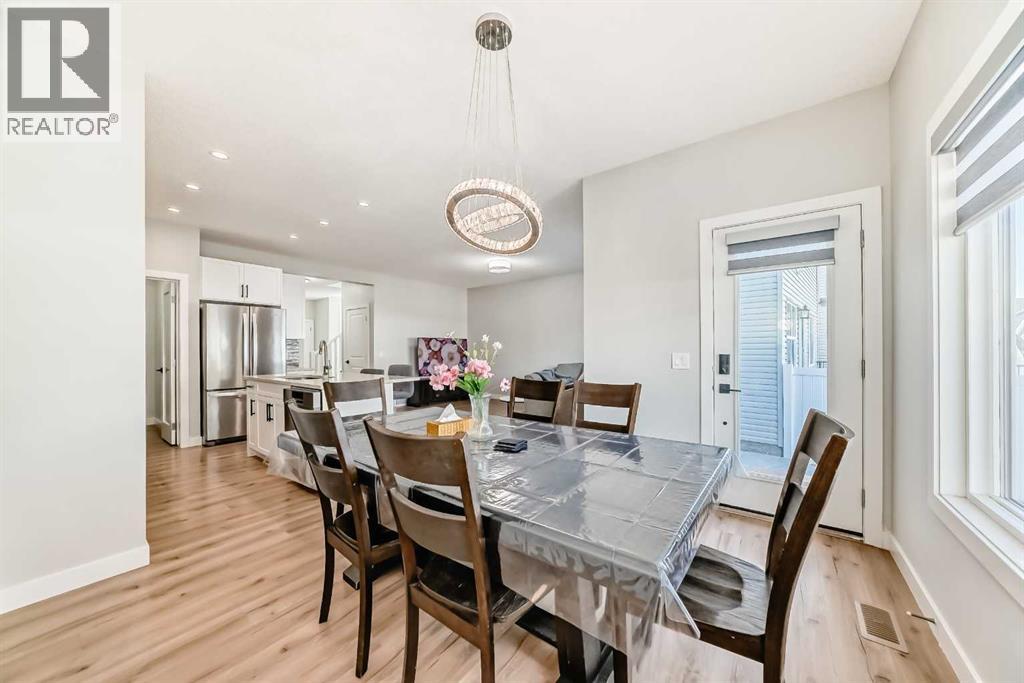 95 Cornerbrook Common NE, Calgary, Alberta  T3N 1L9 - Photo 8 - A2304606