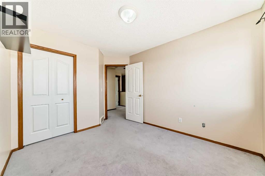 89 Hidden Ranch Hill NW, Calgary, Alberta  T3A 5X7 - Photo 19 - A2305848