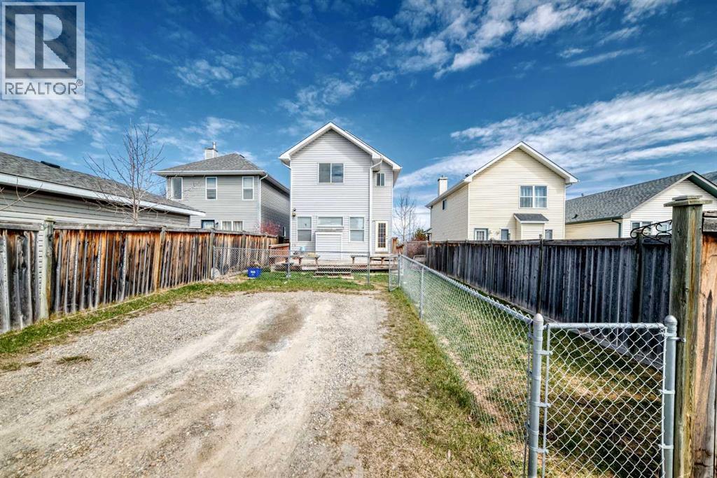 89 Hidden Ranch Hill NW, Calgary, Alberta  T3A 5X7 - Photo 30 - A2305848