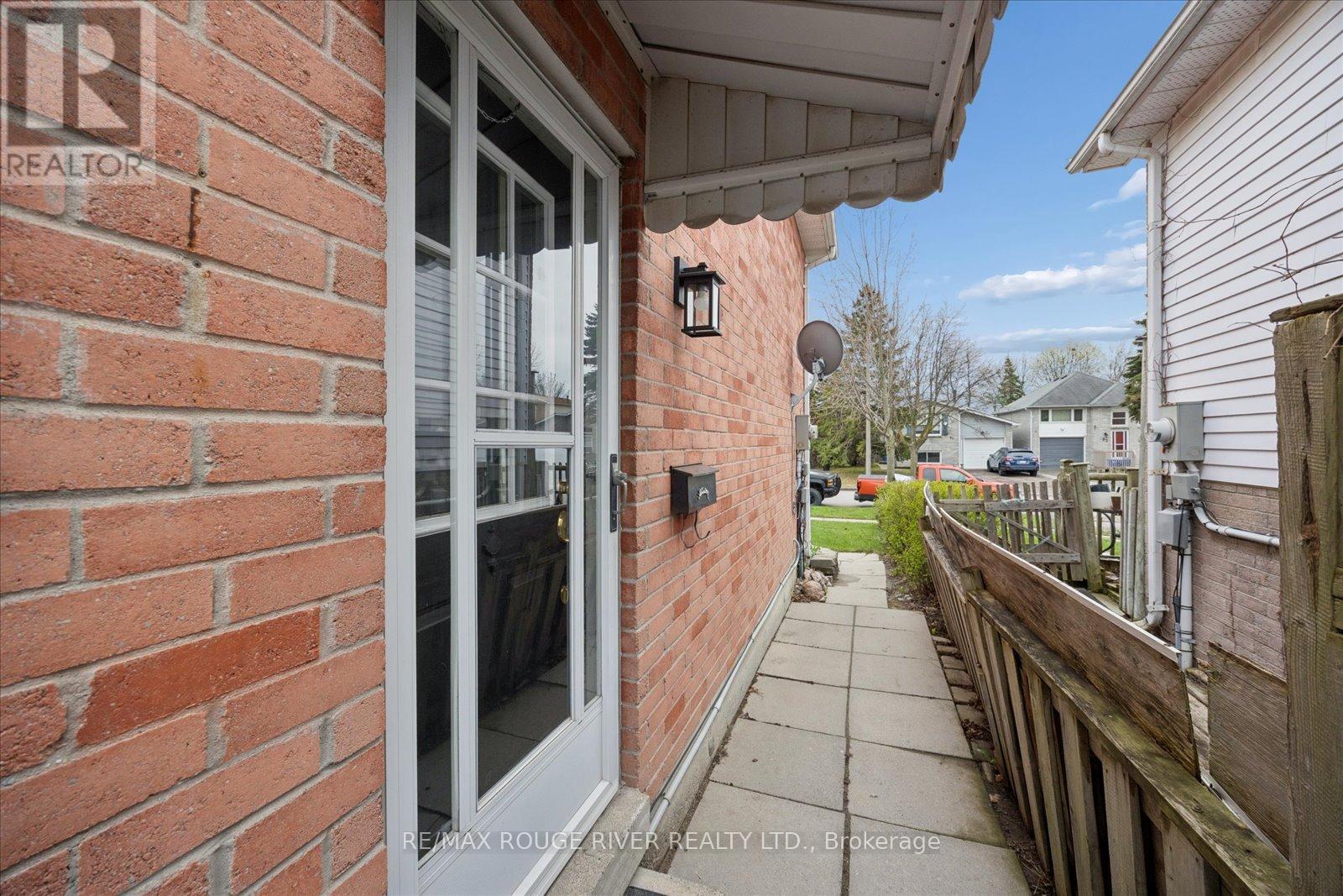 79 Broadlands Crescent, Clarington, Ontario  L1E 1R5 - Photo 20 - E13074300