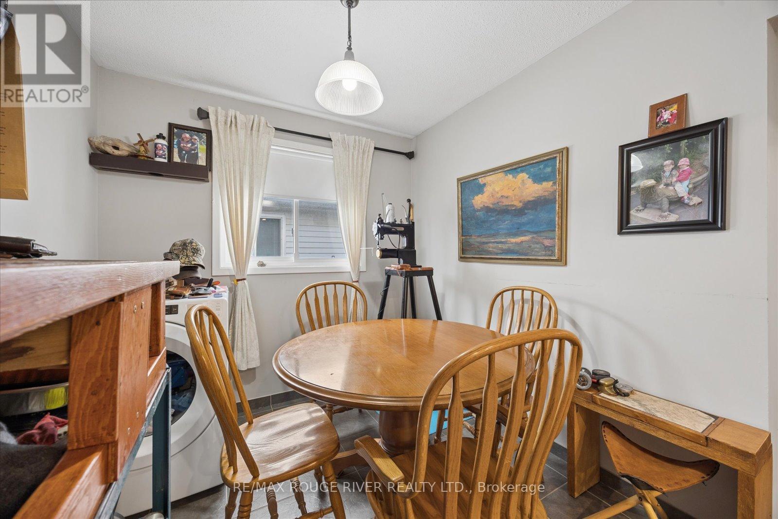 79 Broadlands Crescent, Clarington, Ontario  L1E 1R5 - Photo 7 - E13074300