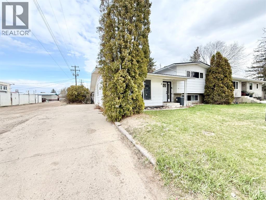 8 9 Avenue W, Brooks, Alberta  T1R 0N4 - Photo 3 - A2306424