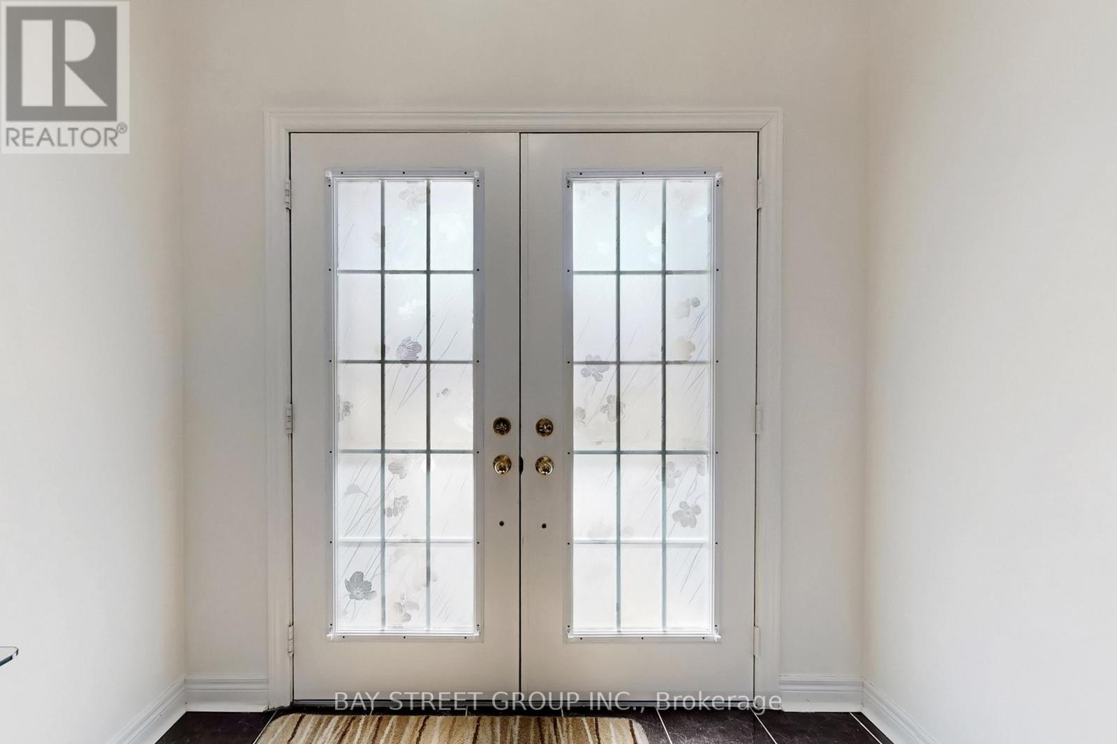103 Colesbrook Road, Richmond Hill, Ontario  L4S 2G3 - Photo 2 - N13074328