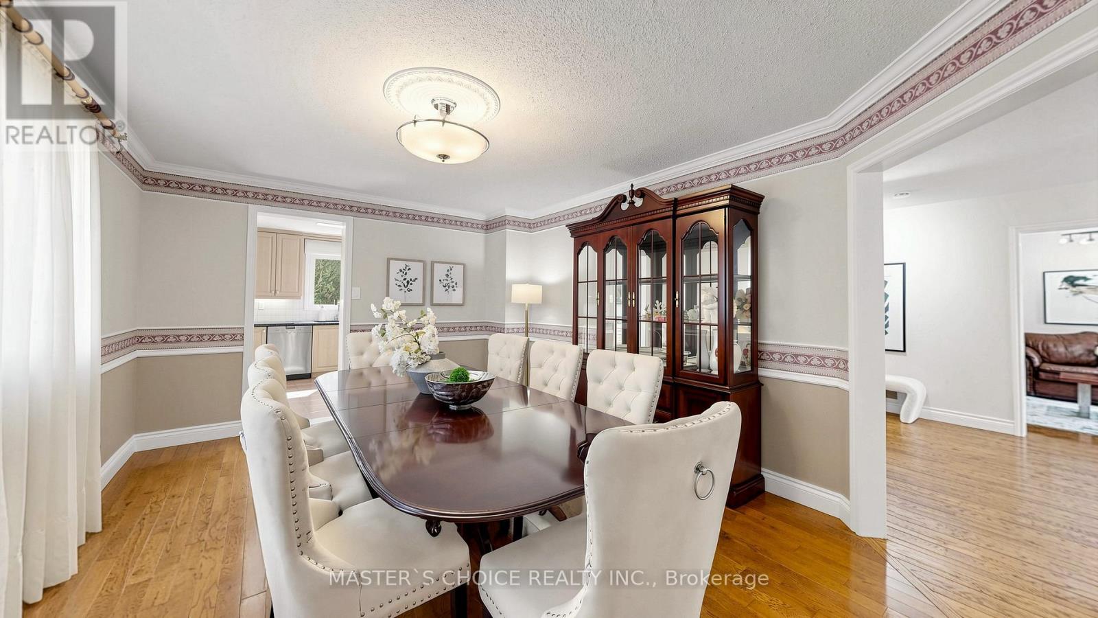 5 Espby Court, Richmond Hill, Ontario  L4C 9L2 - Photo 12 - N13074170