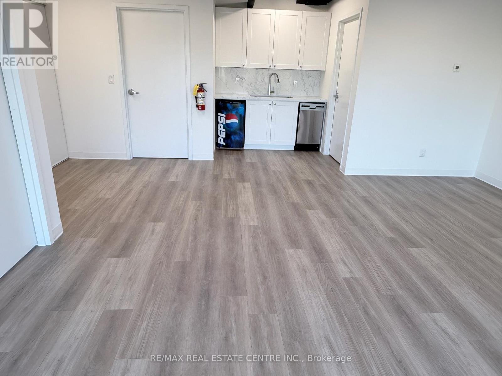 16 - 587 Hanlon Creek Boulevard, Guelph, Ontario  N1C 0A1 - Photo 12 - X13053092