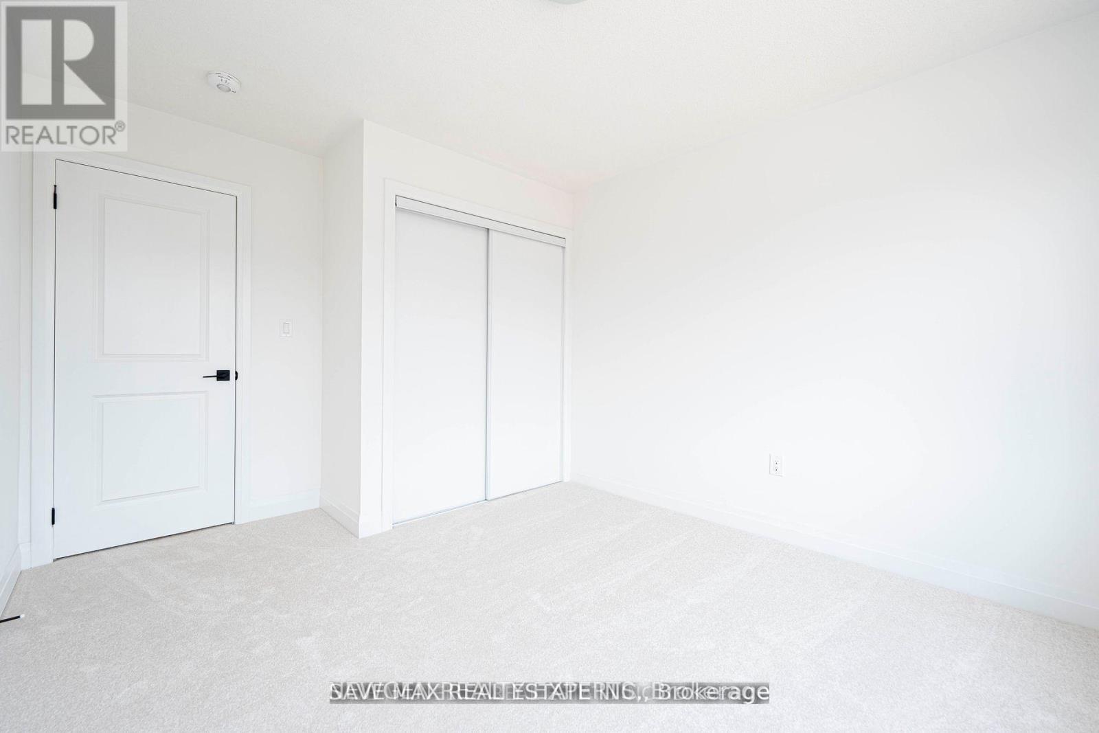 74 Windtree Way, Halton Hills, Ontario  L7G 0P6 - Photo 11 - W13074292