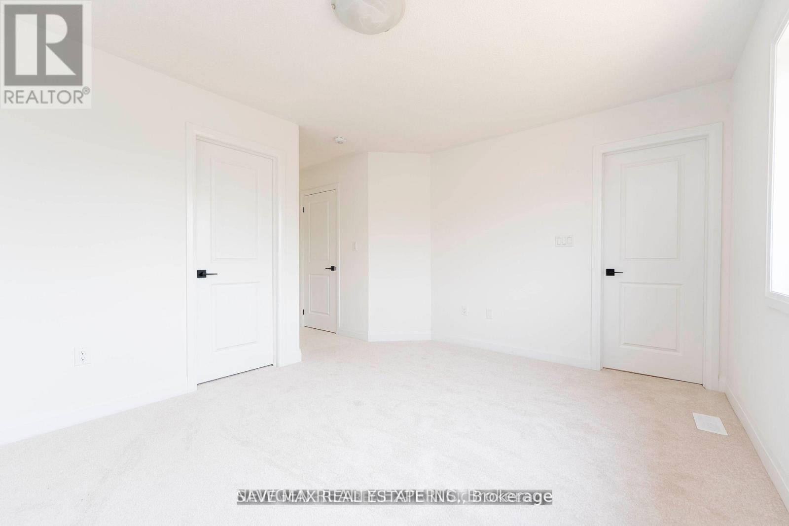 74 Windtree Way, Halton Hills, Ontario  L7G 0P6 - Photo 15 - W13074292