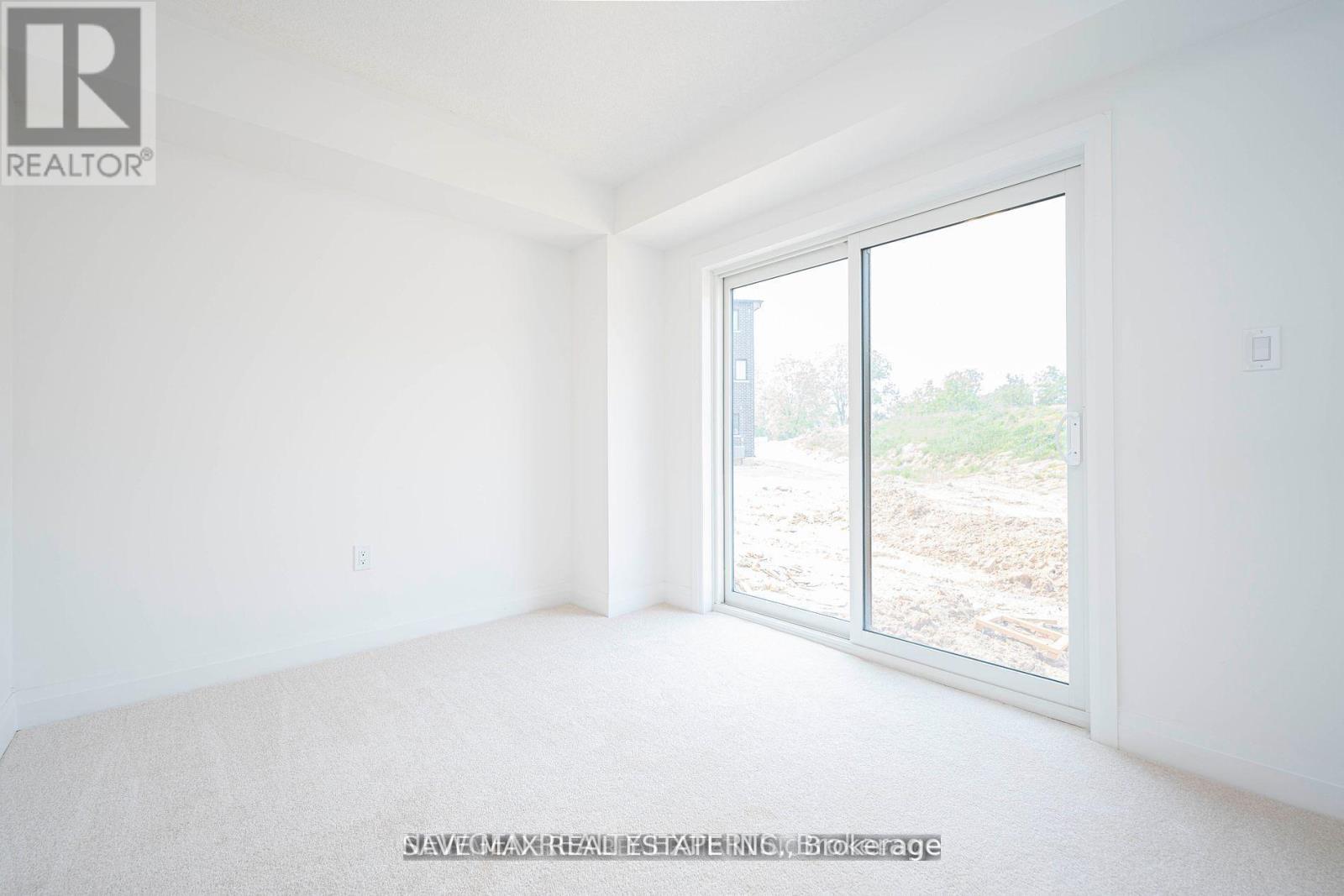 74 Windtree Way, Halton Hills, Ontario  L7G 0P6 - Photo 5 - W13074292