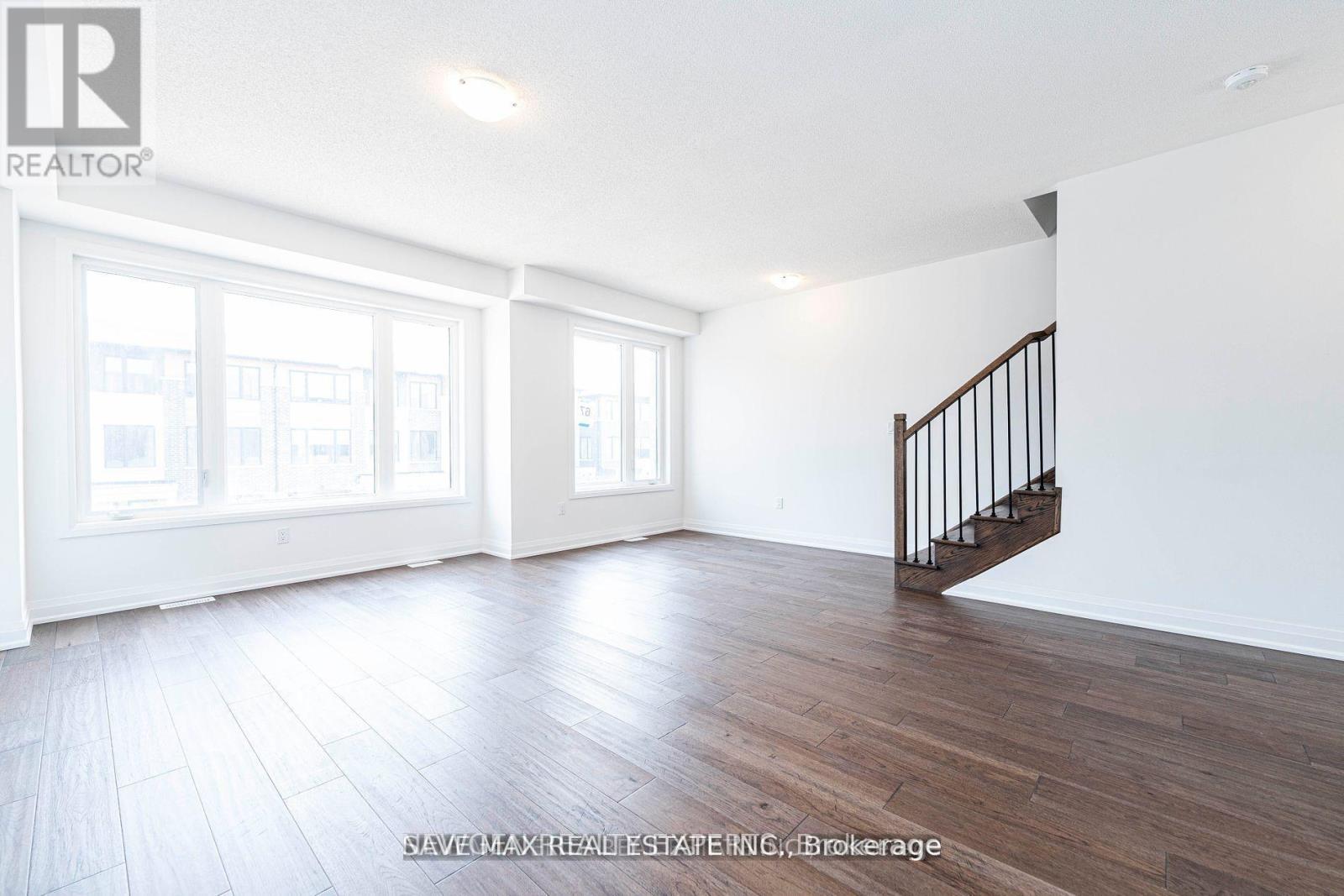 74 Windtree Way, Halton Hills, Ontario  L7G 0P6 - Photo 7 - W13074292