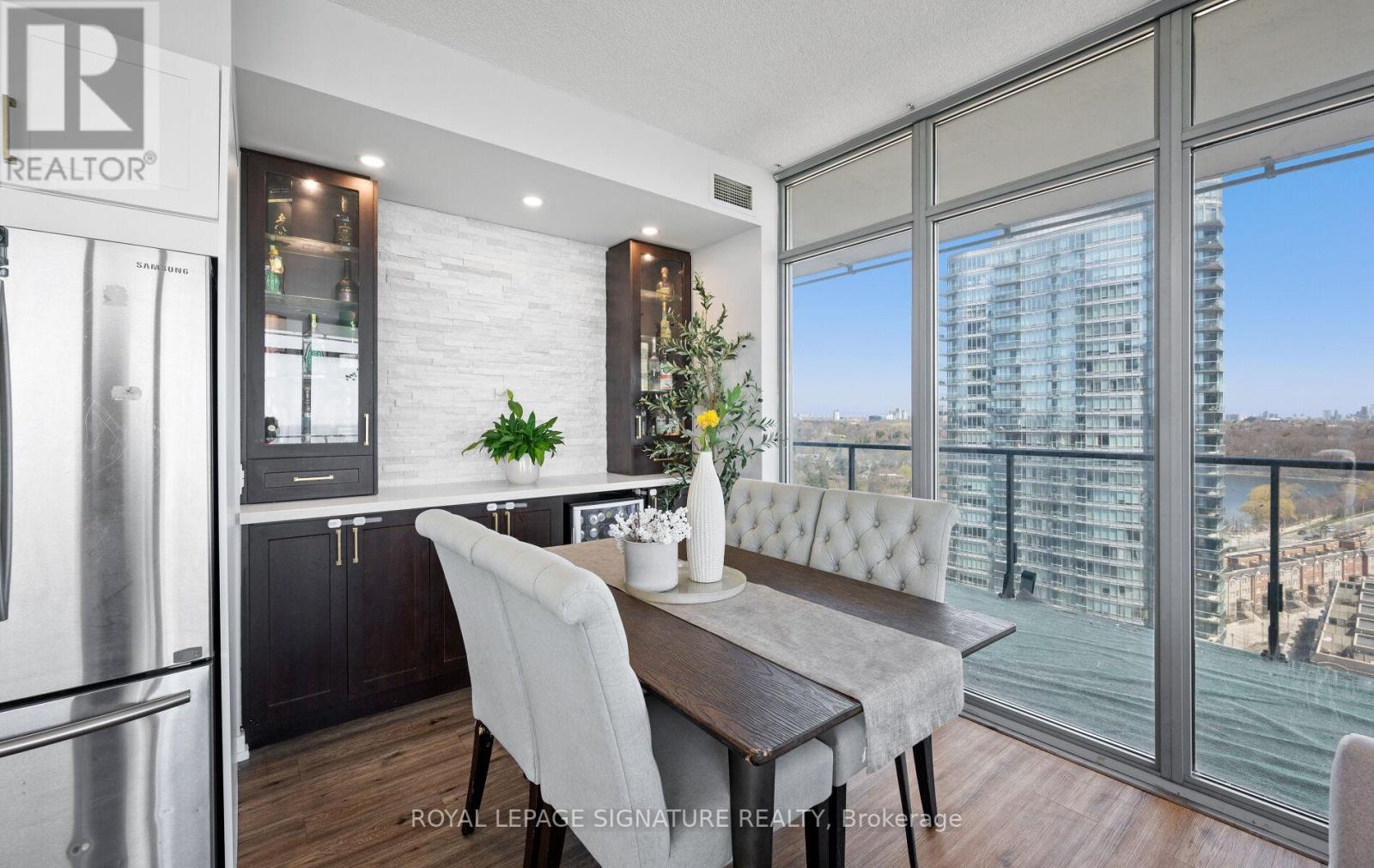1704 - 103 The Queensway Avenue, Toronto, Ontario  M6S 5B3 - Photo 15 - W13074340
