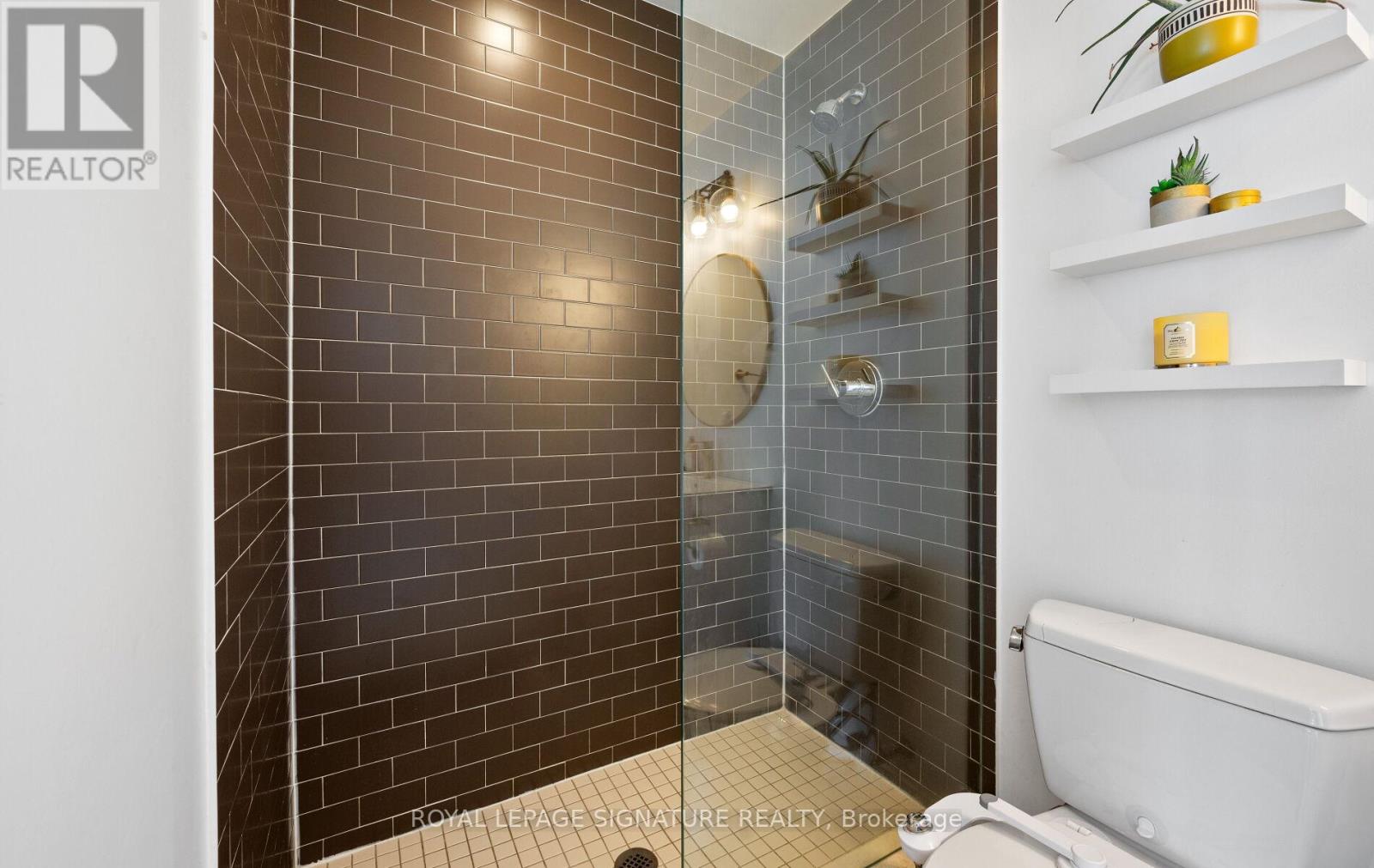 1704 - 103 The Queensway Avenue, Toronto, Ontario  M6S 5B3 - Photo 26 - W13074340