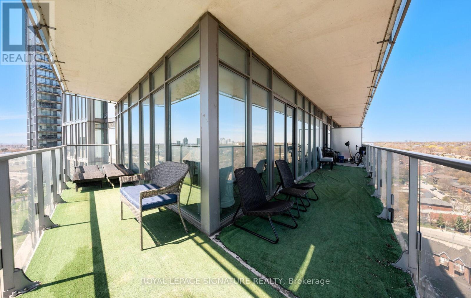 1704 - 103 The Queensway Avenue, Toronto, Ontario  M6S 5B3 - Photo 29 - W13074340