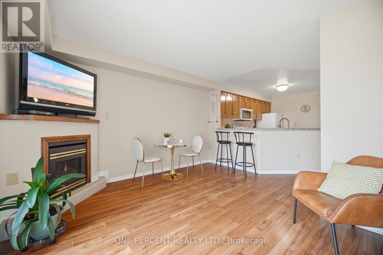 2025 Cleaver Avenue, Burlington, Ontario  L7M 4H8 - Photo 17 - W13074354