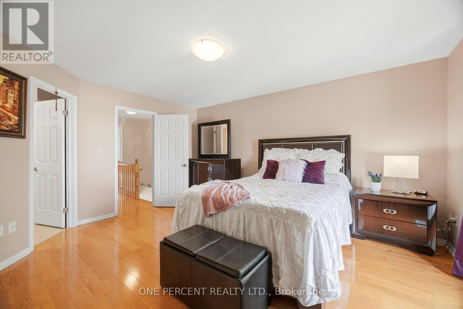 2025 Cleaver Avenue, Burlington, Ontario  L7M 4H8 - Photo 30 - W13074354