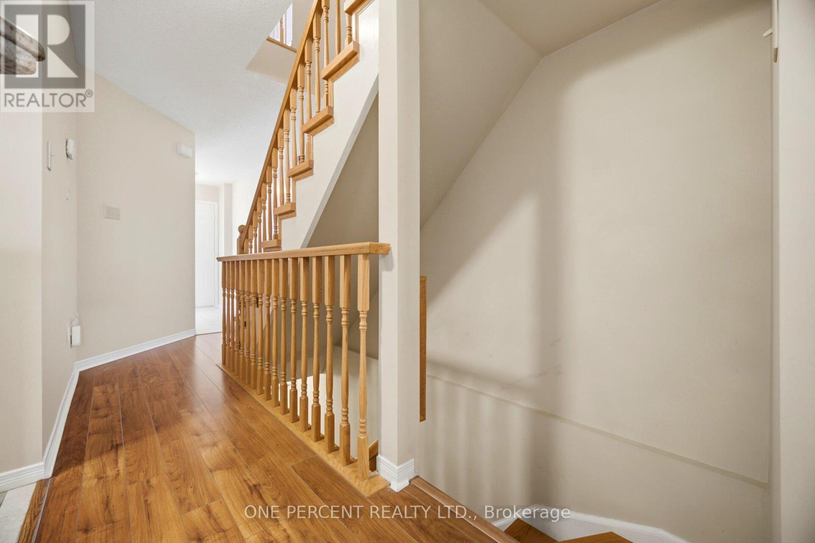 2025 Cleaver Avenue, Burlington, Ontario  L7M 4H8 - Photo 37 - W13074354