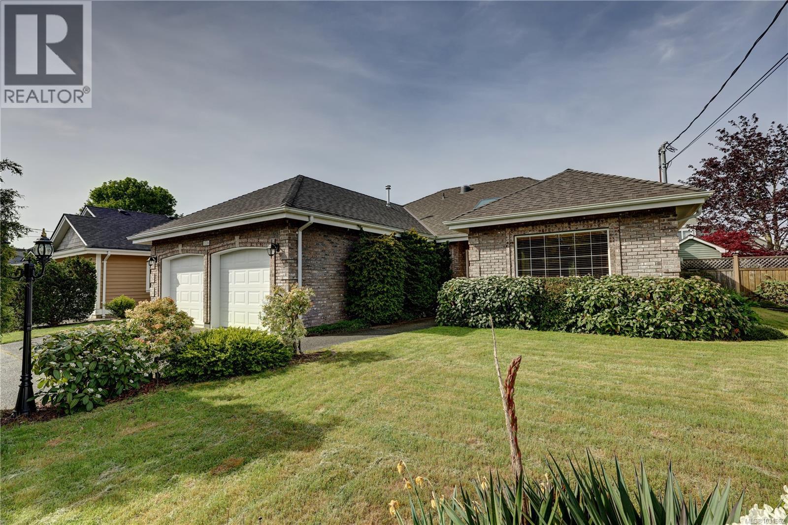 1132 Yellowbrick Rd, Parksville, British Columbia  V9P 2K4 - Photo 1 - 1031962