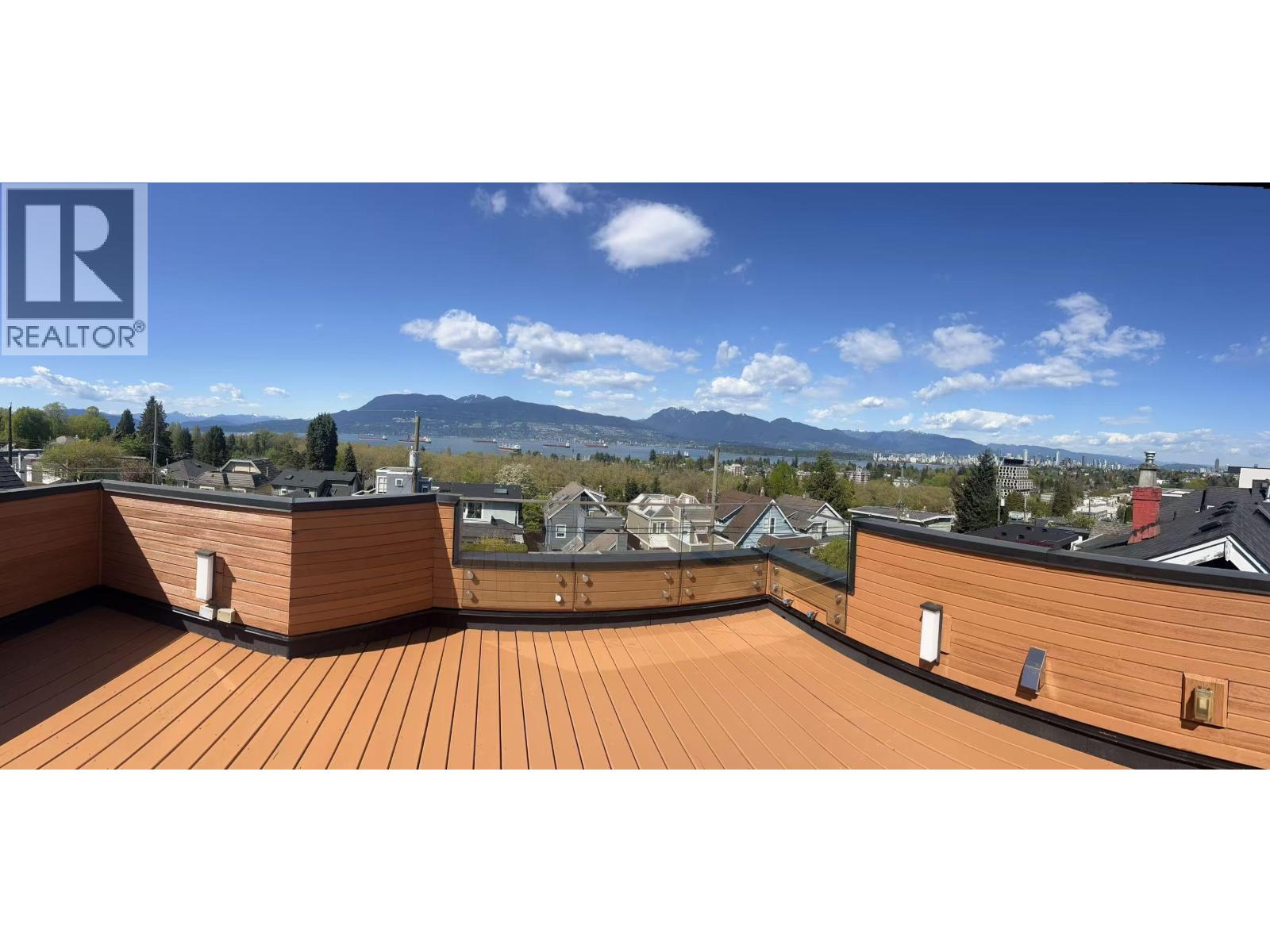 3941 W 11th Avenue, Vancouver, British Columbia  V6R 2L1 - Photo 3 - R3117104