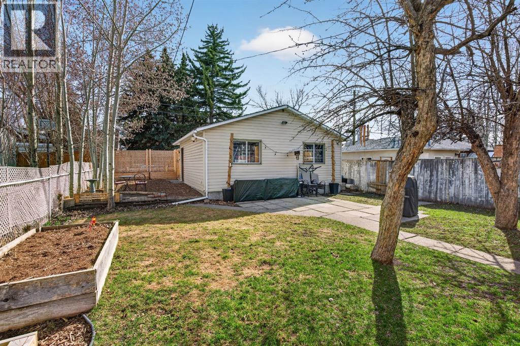 217 24 Avenue NE, Calgary, Alberta  T2E 1W9 - Photo 30 - A2305589