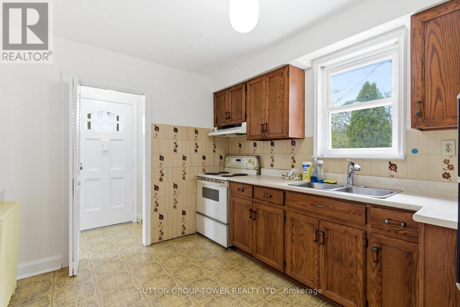 58 Shelborne Avenue, Toronto, Ontario  M5N 1Z1 - Photo 14 - C13055670