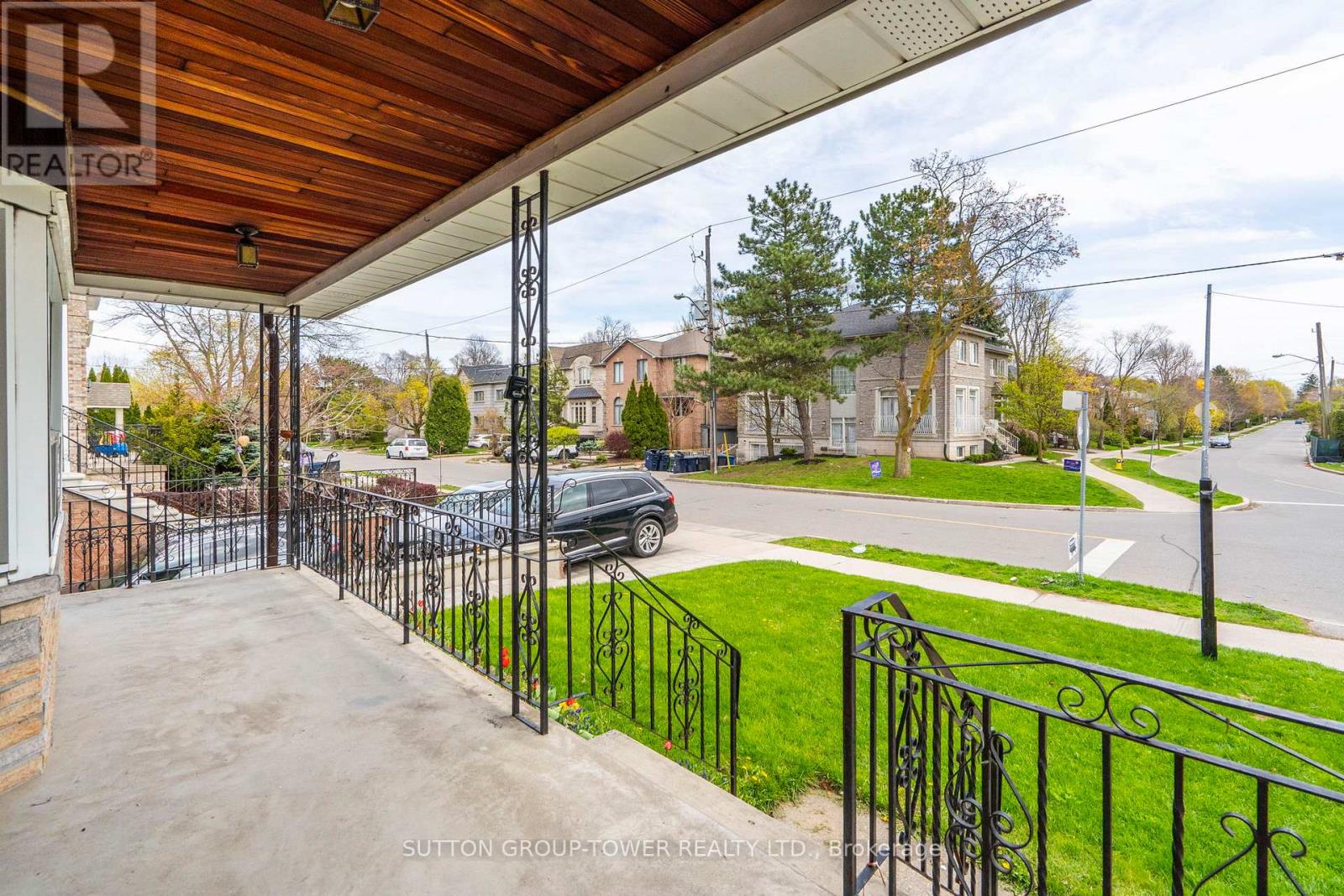 58 Shelborne Avenue, Toronto, Ontario  M5N 1Z1 - Photo 7 - C13055670