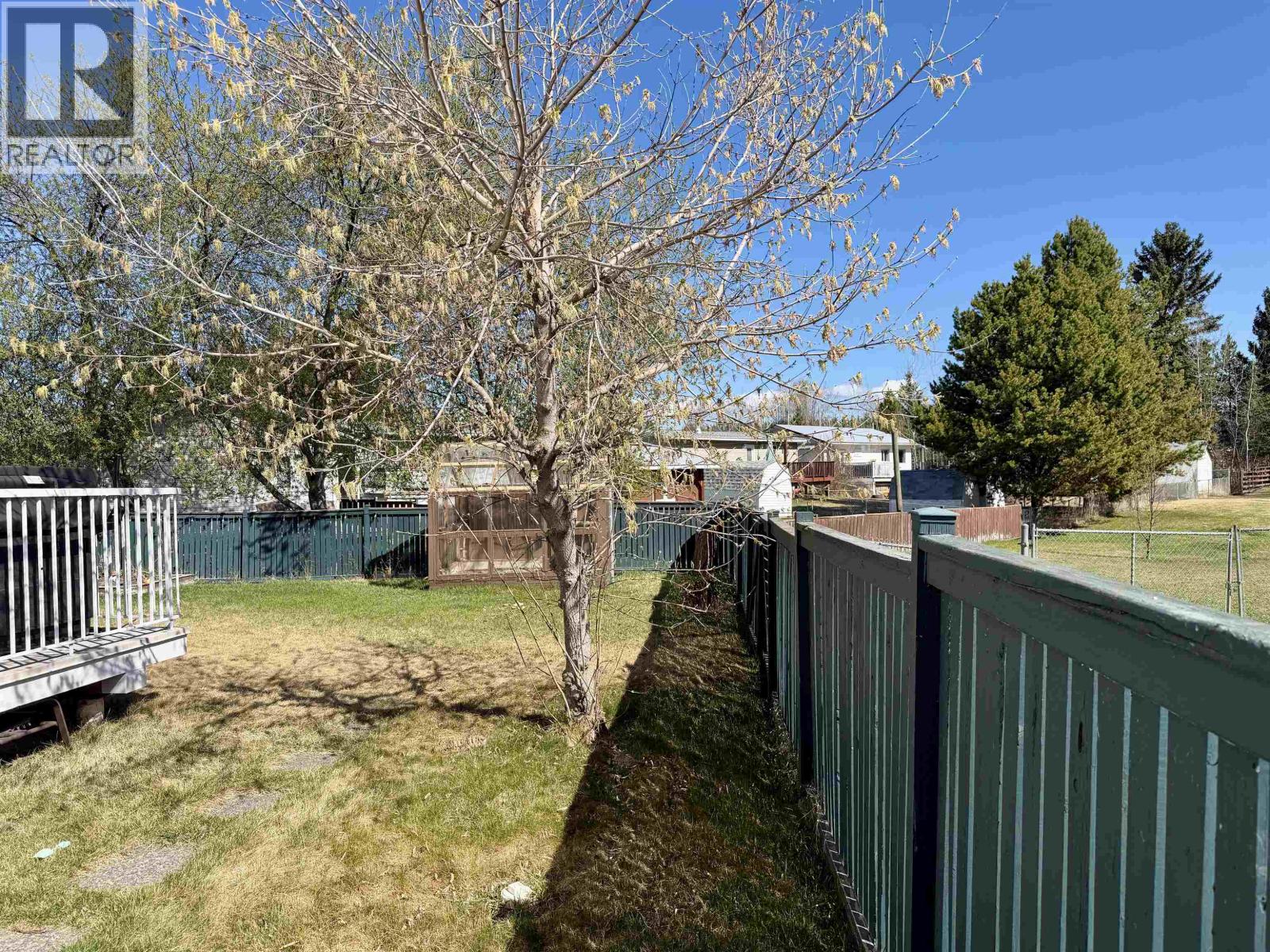 729 Sandy Beach Road, Vanderhoof, British Columbia  V0J 3A0 - Photo 13 - R3118546