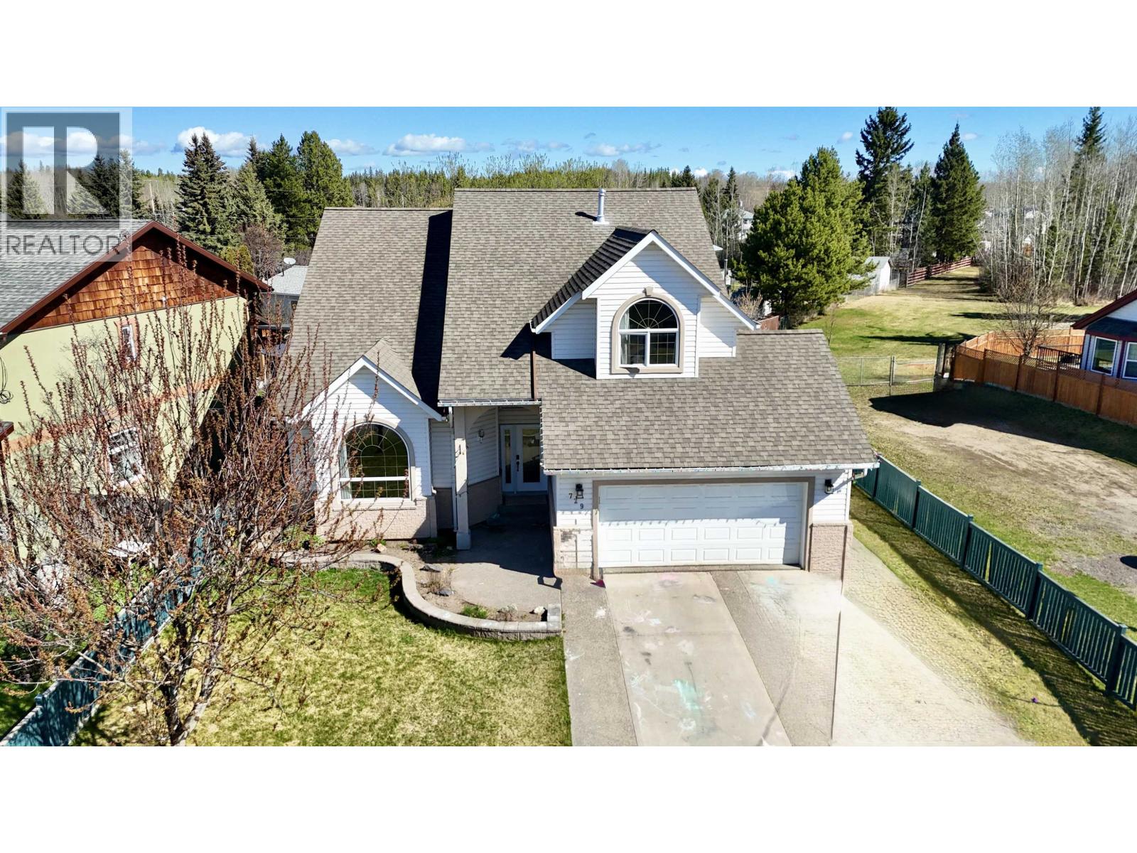 729 Sandy Beach Road, Vanderhoof, British Columbia  V0J 3A0 - Photo 3 - R3118546